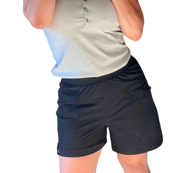 Mono B High-waisted relaxed fit cargo shorts - Picture 1 of 5